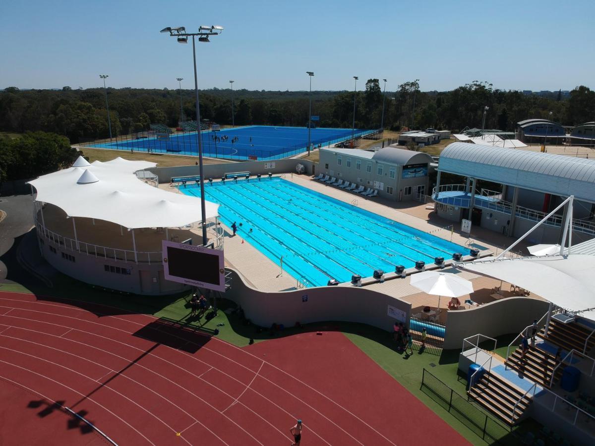 Gold Coast Performance Centre Hostel Exterior photo