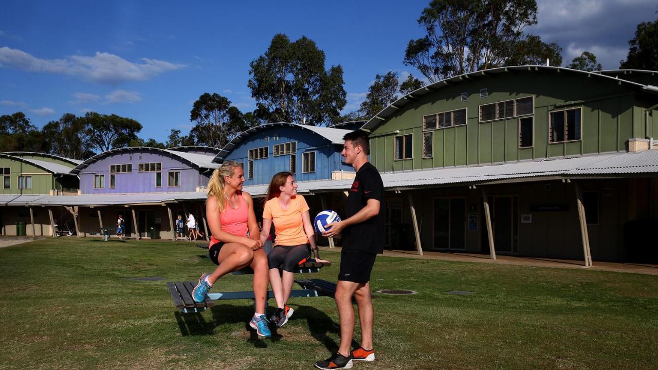 Gold Coast Performance Centre Hostel Exterior photo